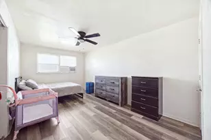1250 West End Ave, Chicago Heights, IL 60411 - Photo 13