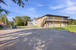 1250 West End Ave, Chicago Heights, IL 60411 - Photo 7