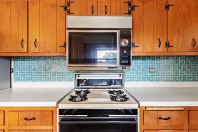 123 Ogden Avenue, Clarendon Hills, IL 60514 - Photo 23