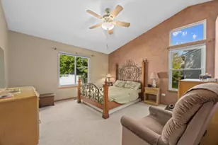 205 Woodlet Ln, Bolingbrook, IL 60490 - Photo 9