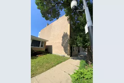 5511 W Diversey Avenue #3, Chicago, IL 60639 - Photo 3