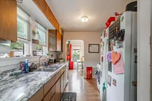 1107 E Washington St, Bloomington, IL 61701 - Photo 15