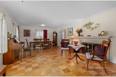 214 Washington Circle, Lake Forest, IL 60045 - Photo 3