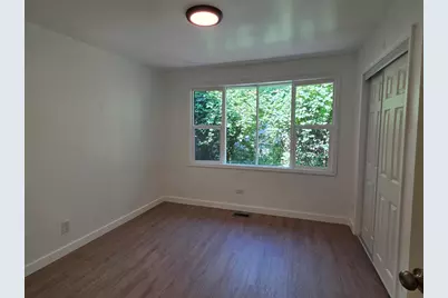 24492 W Hickory Street, Round Lake, IL 60073 - Photo 5