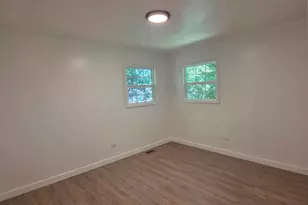 24492 W Hickory St, Round Lake, IL 60073 - Photo 7