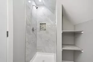 8839 S Colfax Ave, Chicago, IL 60617 - Photo 25