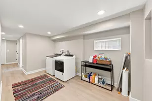 536 S Wisconsin Ave, Villa Park, IL 60181 - Photo 13