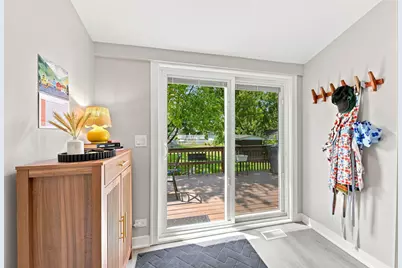 536 S Wisconsin Avenue, Villa Park, IL 60181 - Photo 17