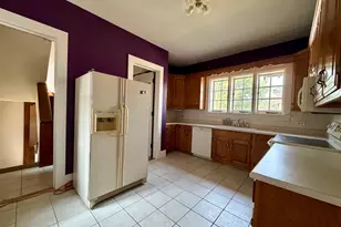 109 W Macon St, Clifton, IL 61727 - Photo 9