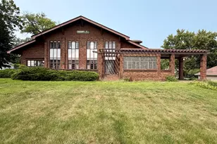 109 W Macon St, Clifton, IL 61727 - Photo 1