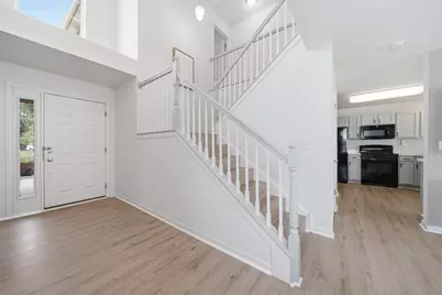 1541 Pauline Circle, Mundelein, IL 60060 - Photo 5