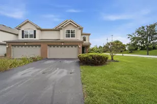 1541 Pauline Cir, Mundelein, IL 60060 - Photo 23
