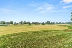 2430 Courtyard Cir, Aurora, IL 60506 - Photo 21