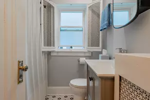 1318 Dewey Ave, Evanston, IL 60201 - Photo 11