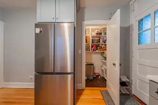 1318 Dewey Ave, Evanston, IL 60201 - Photo 7