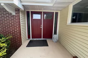 301 Stouffer Rd, Sterling, IL 61081 - Photo 3