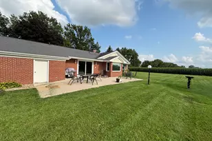 301 Stouffer Rd, Sterling, IL 61081 - Photo 23