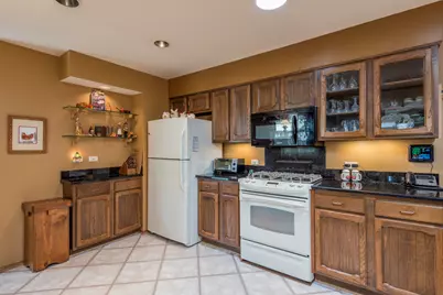 9816 W Oak Forest Drive, Beach Park, IL 60099 - Photo 11