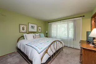 9816 W Oak Forest Dr, Beach Park, IL 60099 - Photo 19
