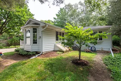 9816 W Oak Forest Drive, Beach Park, IL 60099 - Photo 35