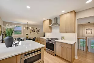 1030 71st St, Darien, IL 60561 - Photo 11