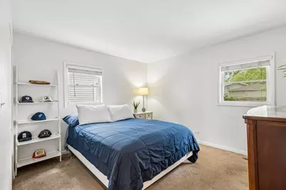 875 Larkdale Row, Wauconda, IL 60084 - Photo 11