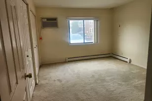 10423 Dearlove Rd, Glenview, IL 60025 - Photo 5
