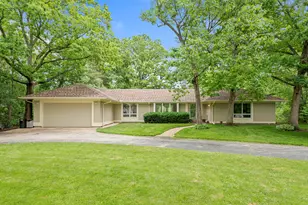1355 Woodland Ln, Riverwoods, IL 60015 - Photo 1
