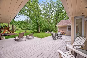 1355 Woodland Ln, Riverwoods, IL 60015 - Photo 3