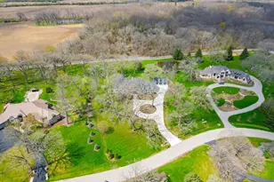 37132 N Black Velvet Ln, Wadsworth, IL 60083 - Photo 103