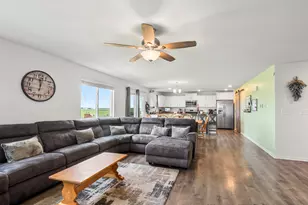 1902 Moran Dr, Shorewood, IL 60404 - Photo 7