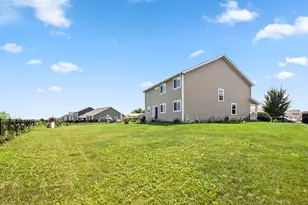 1902 Moran Dr, Shorewood, IL 60404 - Photo 21