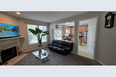 14 Parkside Court #14, Algonquin, IL 60102 - Photo 3