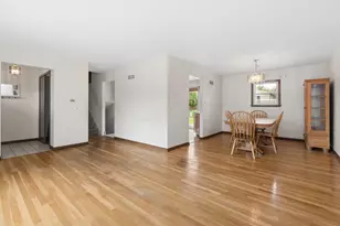 6142 Rob Roy Dr, Oak Forest, IL 60452 - Photo 5