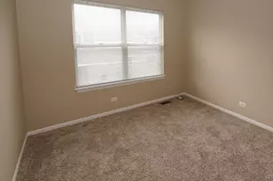 143 Woodland Cir, North Aurora, IL 60542 - Photo 23