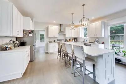 1228 N Jack Pine Court, Palatine, IL 60067 - Photo 7