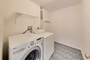 60 W 20th St, Lombard, IL 60148 - Photo 29
