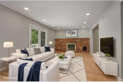 713 Dawes Street, Libertyville, IL 60048 - Photo 11