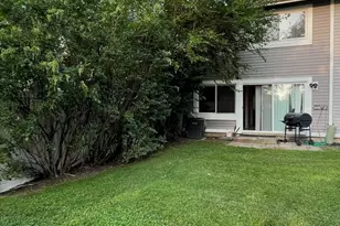 2223 Windsor Ln, Country Club Hills, IL 60478 - Photo 19