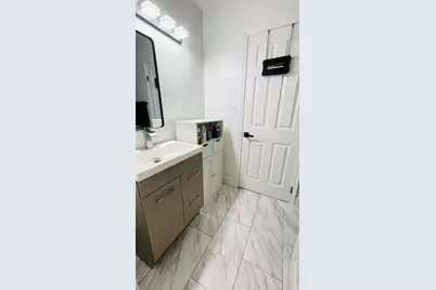 2223 Windsor Lane, Country Club Hills, IL 60478 - Photo 15