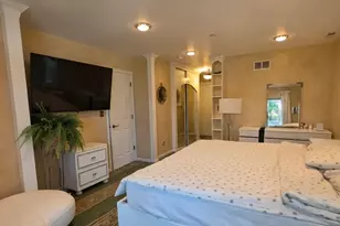 204 N Waukegan Rd, Lake Bluff, IL 60044 - Photo 9