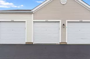 128 Bertram Dr, Yorkville, IL 60560 - Photo 19