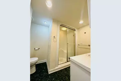 4035 N Keystone Avenue, Chicago, IL 60641 - Photo 11