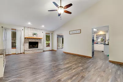108 S Union Street, Newark, IL 60541 - Photo 5