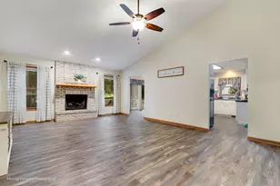 108 S Union St, Newark, IL 60541 - Photo 5