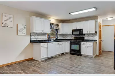 108 S Union Street, Newark, IL 60541 - Photo 9