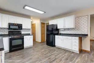 108 S Union St, Newark, IL 60541 - Photo 7