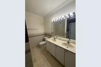630 N State Street #1808, Chicago, IL 60654 - Photo 15