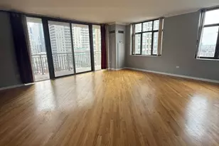630 N State St, Chicago, IL 60654 - Photo 5