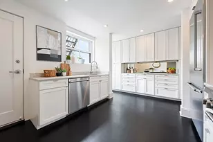 431 W Oakdale Ave, Chicago, IL 60657 - Photo 13